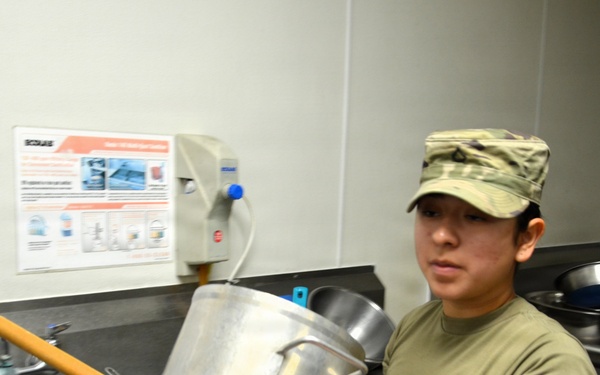 Realistic Training Prepares Nutrition &amp; Diet Therapy Students at METC