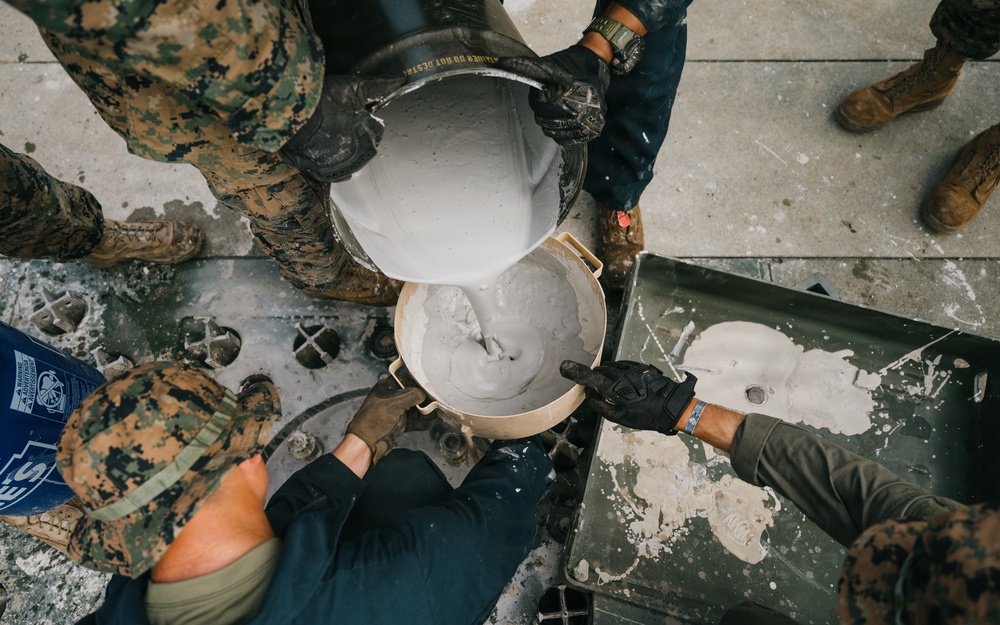 Marines prepare HPRU pad in Puerto Rico