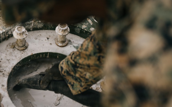 Marines prepare HPRU pad in Puerto Rico