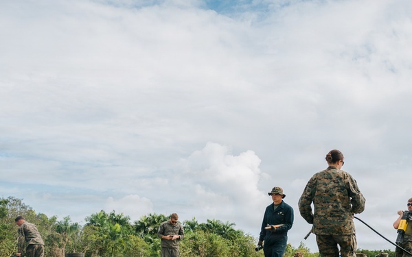 Marines prepare HPRU pad in Puerto Rico