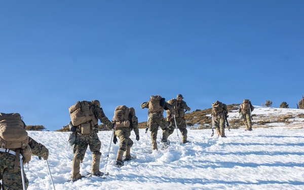 MTX 1-26 | Combat Logistics Battalion 24 Resupply Hike