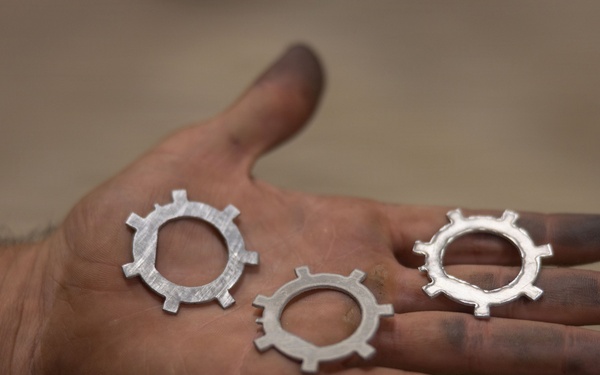 2nd Maintenance Battalion Brings ACVs Back to Life with One Simple, Yet Critical Component