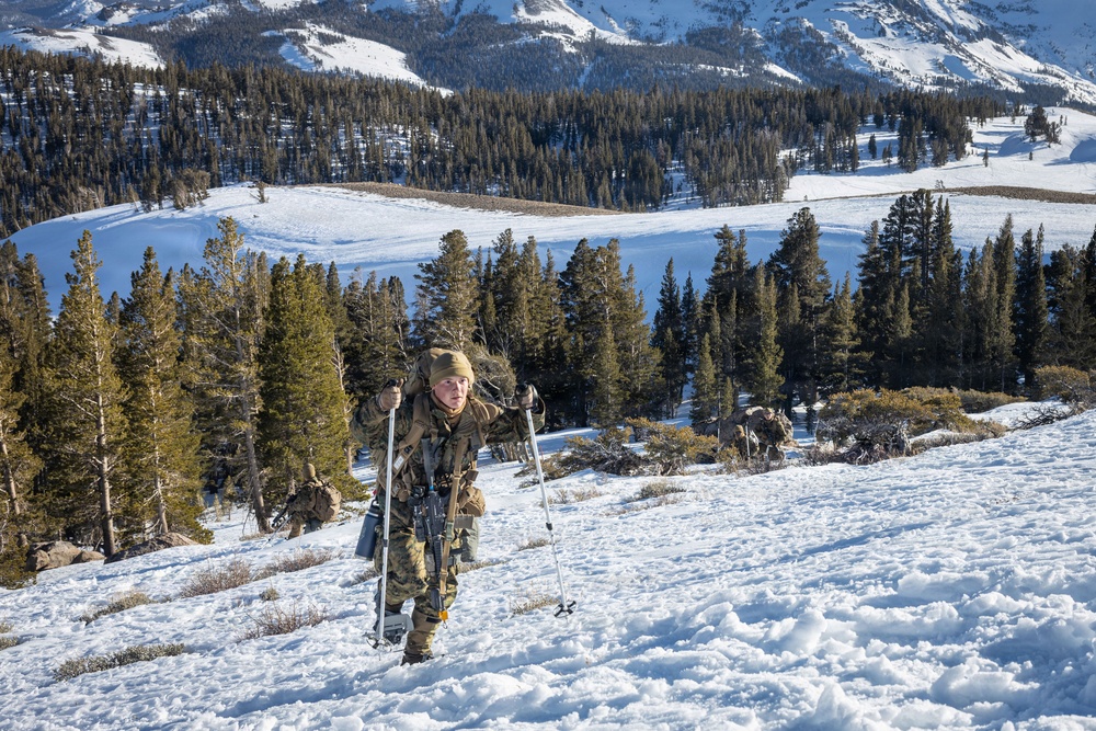 MTX 1-26 | Combat Logistics Battalion 24 Resupply Hike