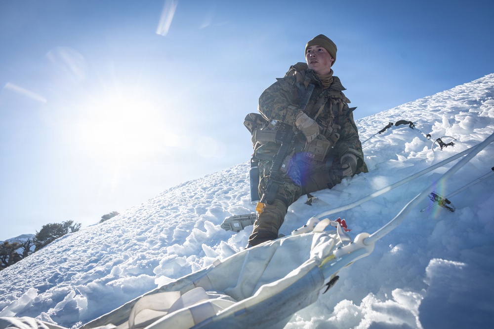 MTX 1-26 | Combat Logistics Battalion 24 Resupply Hike