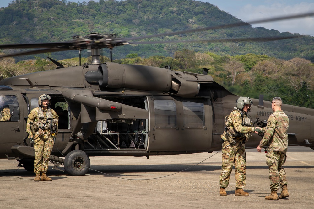 U.S. Army Western Hemisphere Command visits JSCG-P in Panama