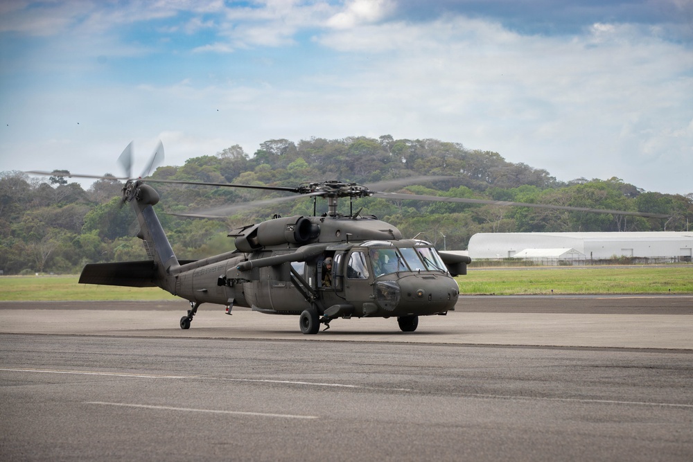 U.S. Army Western Hemisphere Command visits JSCG-P in Panama