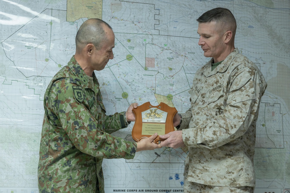 Japanese delegates and Royal Netherlands Marines visit MCAGCC