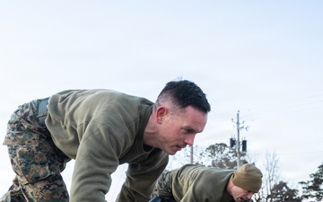 26th MEU Marines and Sailors participate in unit PT