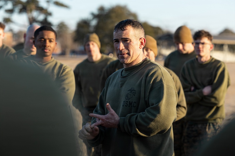 26th MEU Marines and Sailors participate in unit PT