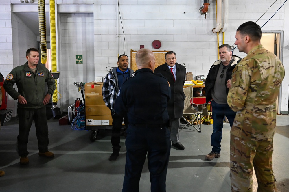 Atlantic County Commissioners Visit The 177th Fighter Wing