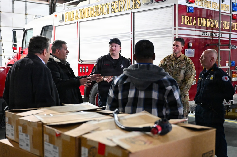 Atlantic County Commissioners Visit The 177th Fighter Wing