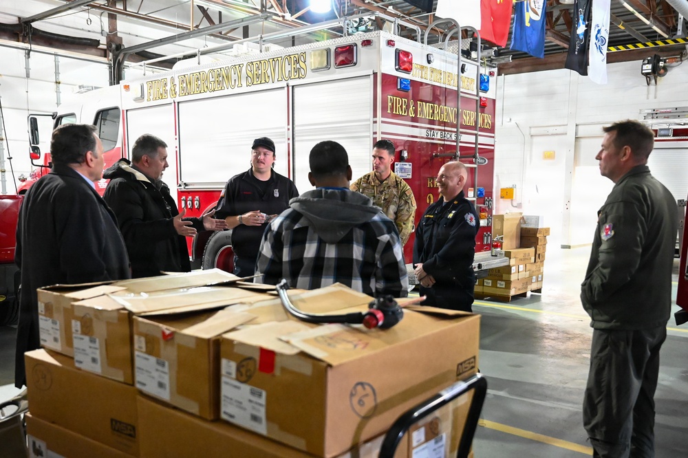 Atlantic County Commissioners Visit The 177th Fighter Wing