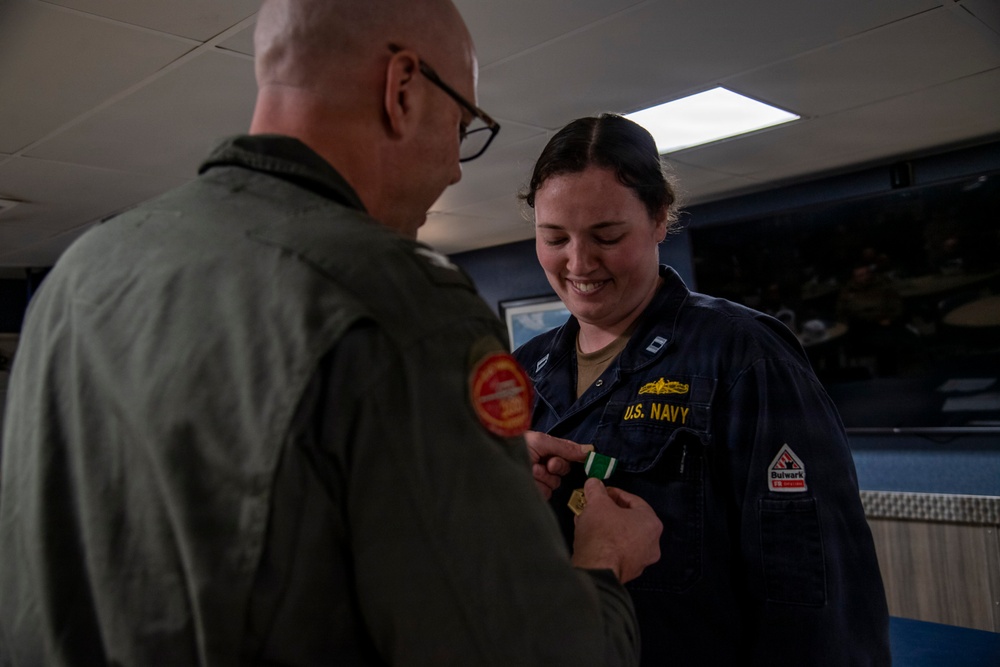 USS Carl Vinson (CVN 70) holds all-officers meeting