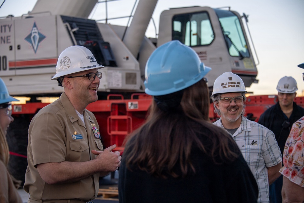 USS Carl Vinson (CVN 70) hosts Vice Chief of Naval Operations Problem Solving Office
