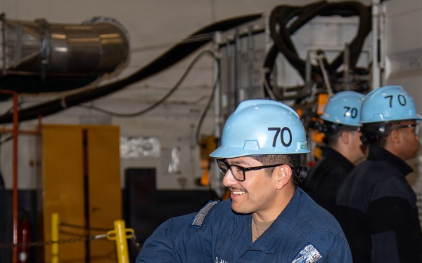 USS Carl Vinson (CVN 70) conducts daily operations