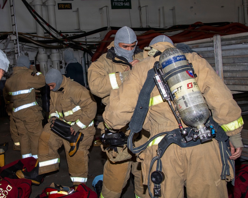 USS Carl Vinson (CVN 70) conducts fire safety drill