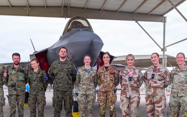 F-35 IIFTU graduates international class, reinforcing allied readiness at Luke AFB