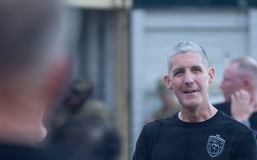 Lt. Gen. Stephen Smith visits Joint Task Force-Bravo