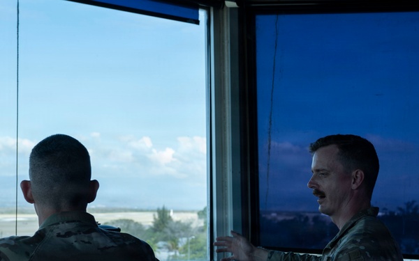 Lt. Gen. Stephen Smith visits Joint Task Force-Bravo