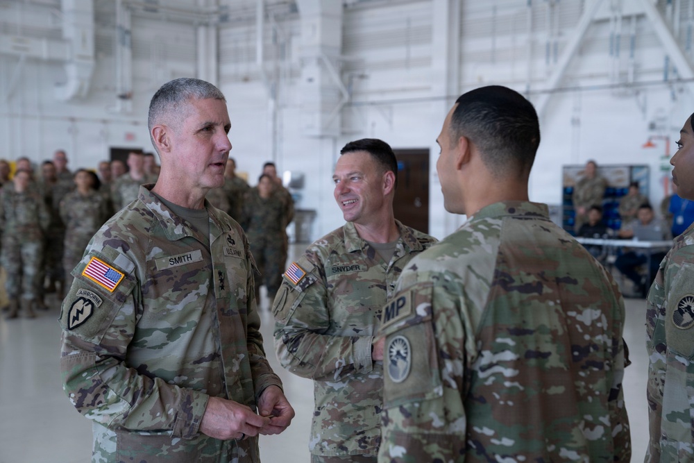 Lt. Gen. Stephen Smith visits Joint Task Force-Bravo