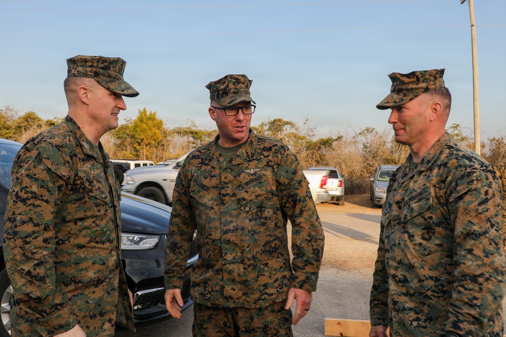 Maj. Gen. Clark visits 24th MEU During CERTEX