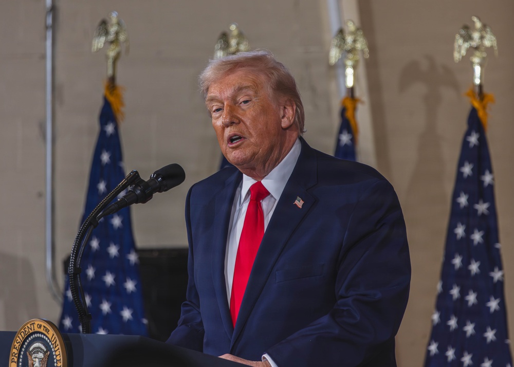 President Donald J. Trump and First Lady Melania Trump visit XVIII Airborne Corps