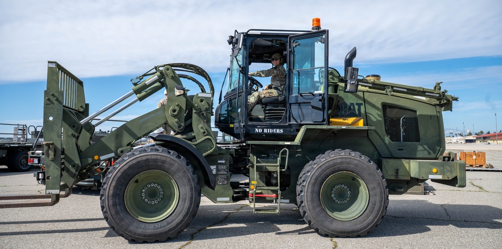 Air Force Supports Interagency Airlift of Containerized Nuclear Power System