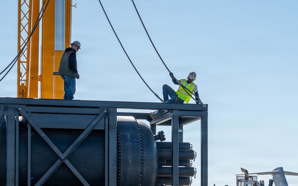 Air Force Supports Interagency Airlift of Containerized Nuclear Power System