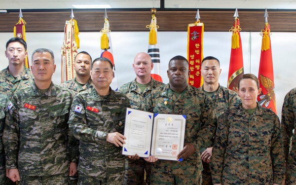 Marine Forces Korea Sergeant Major Awarded Republic of Korea Prime Minister Commendation