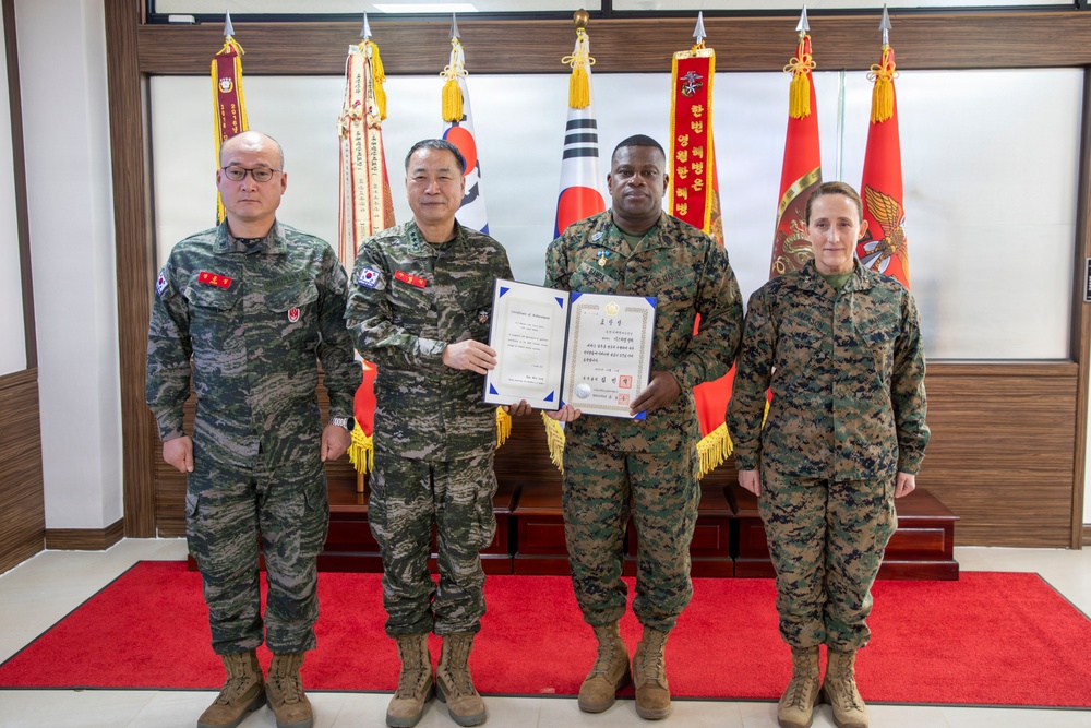 Marine Forces Korea Sergeant Major Awarded Republic of Korea Prime Minister Commendation