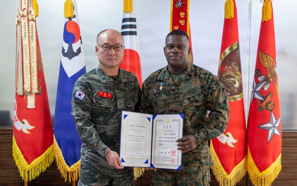Marine Forces Korea Sergeant Major Awarded Republic of Korea Prime Minister Commendation