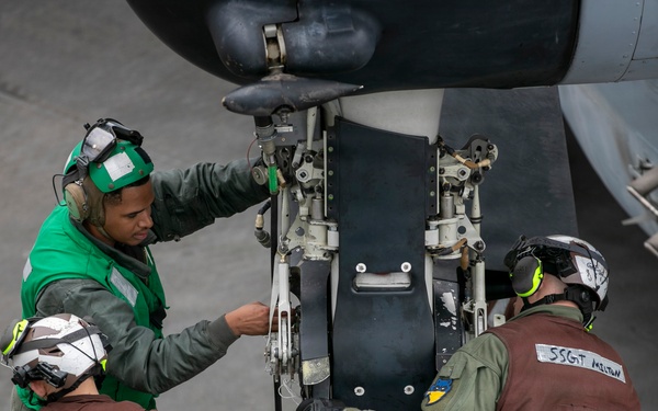 USS Tripoli Conducts Flight Quarters
