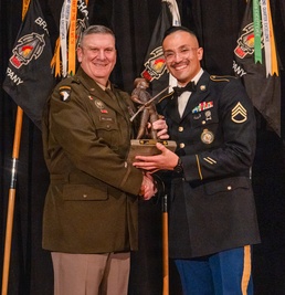 Staff Sgt. Francisco Orozco Named Illinois’ Top Army National Guard Recruiter for Second Year, Earns National Recognition
