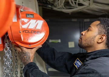 PCU John F. Kennedy's Supply Department Conducts Inventory