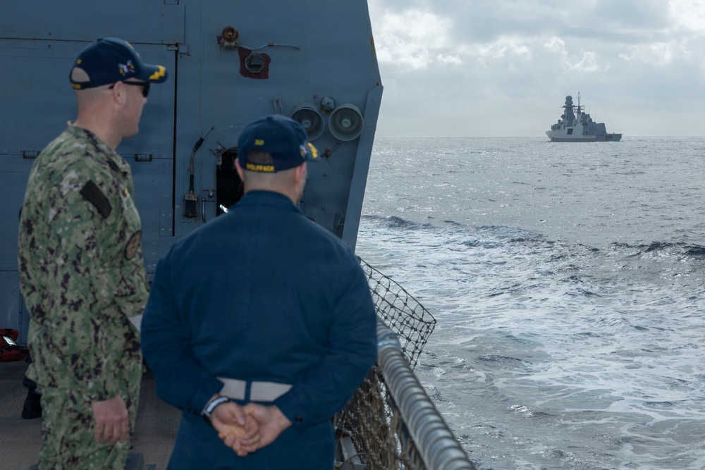 USS Bulkeley (DDG 84) and ITS Fasan (F 591) perform a cross deck visit, Feb. 10, 2026