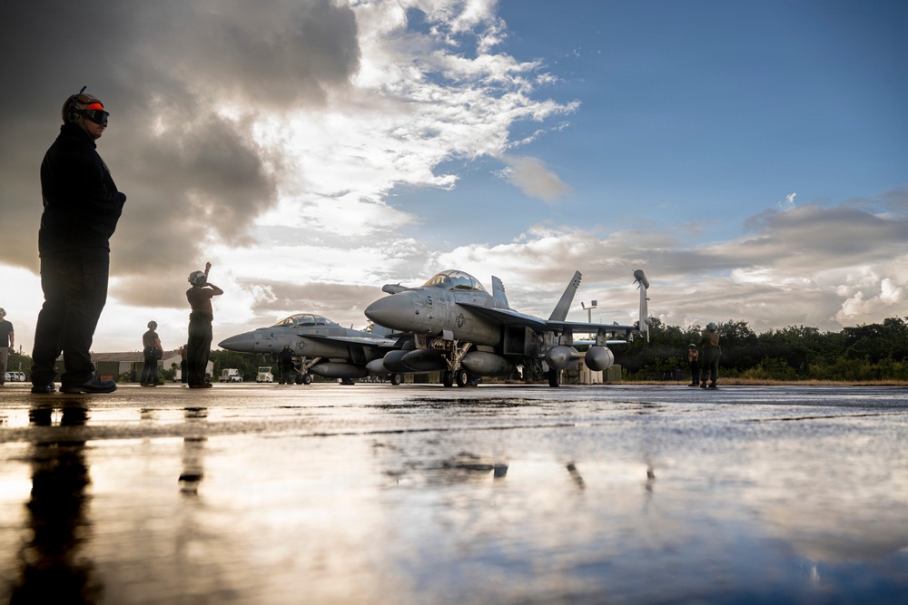 Growlers Depart Puerto Rico