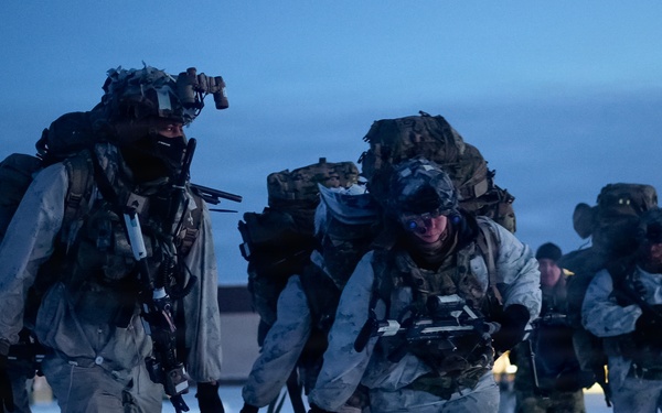 11th Airborne Division Conducts a Nighttime Air Assault During JPMRC 26-02
