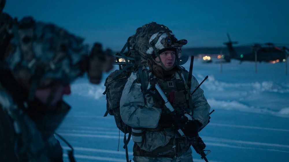 11th Airborne Division Conducts a Nighttime Air Assault During JPMRC 26-02
