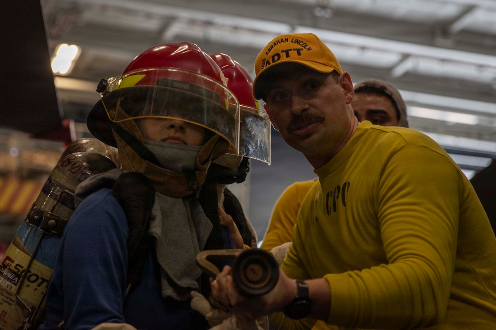 Abraham Lincoln Conducts Aviation Firefighting Drill