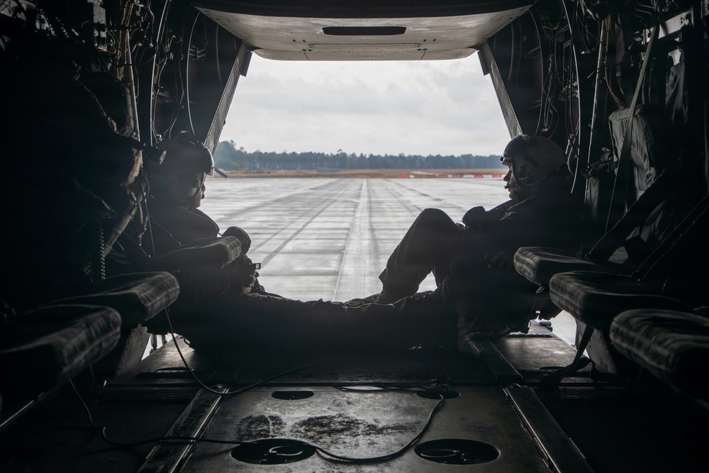 24th MEU CERTEX: Fast Roping