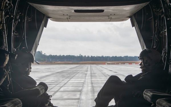 24th MEU CERTEX: Fast Roping