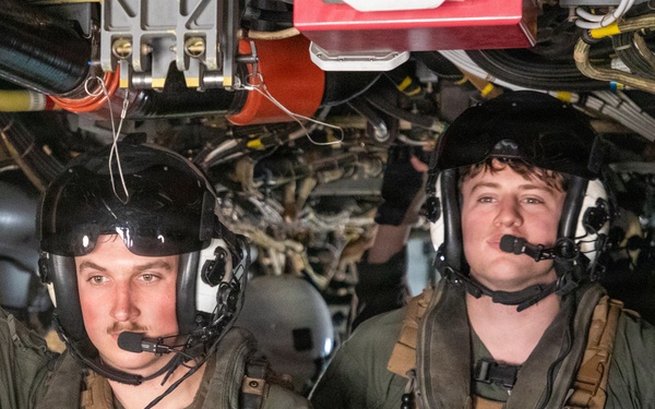 24th MEU CERTEX: Fast Roping