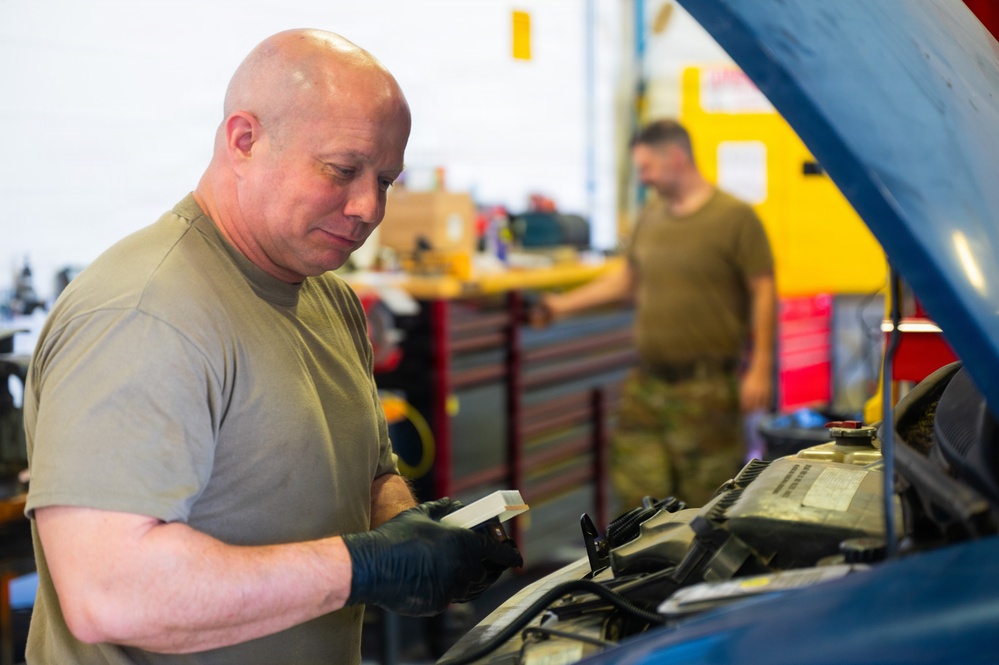 161st LRS Mechanic gets the job done