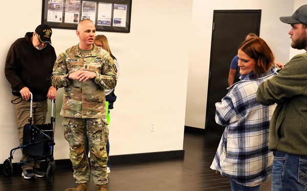 MACOMB-BASED ARMY NATIONAL GUARD ENGINEER UNIT COMPLETES MISSION IN MIDDLE EAST, RETURNS TO ILLINOIS