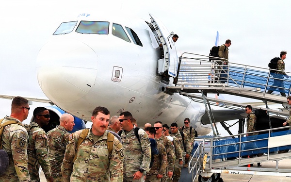 MACOMB-BASED ARMY NATIONAL GUARD ENGINEER UNIT COMPLETES MISSION IN MIDDLE EAST, RETURNS TO ILLINOIS