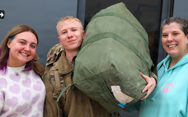 MACOMB-BASED ARMY NATIONAL GUARD ENGINEER UNIT COMPLETES MISSION IN MIDDLE EAST, RETURNS TO ILLINOIS