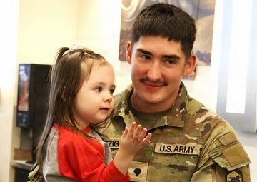 MACOMB-BASED ARMY NATIONAL GUARD ENGINEER UNIT COMPLETES MISSION IN MIDDLE EAST, RETURNS TO ILLINOIS
