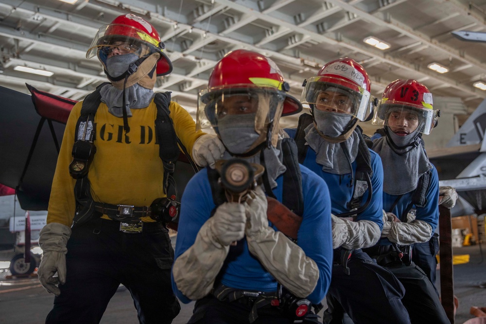 Abraham Lincoln Conducts Aviation Firefighting Drill