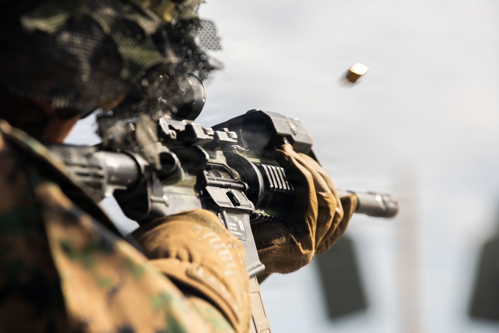 U.S. Marines assigned to Task Force Ashland Conduct Live-Fire Deck Shoot Aboard USS Ashland