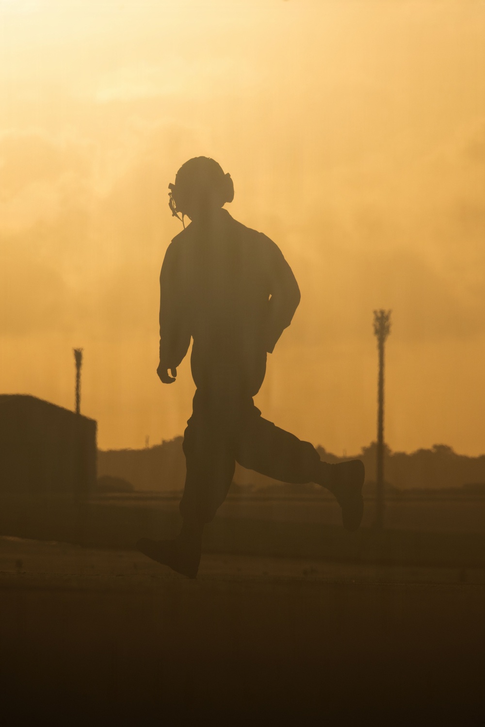 VMFA-232 prepares aircraft during GATR